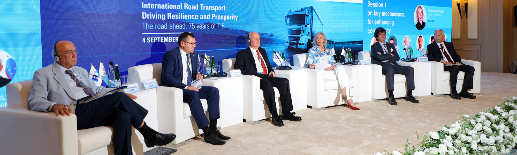 Over 140 industry leaders and experts, financial institutions and development organisations from more than 30 countries came together in Tashkent for an international conference on connectivity and trade.