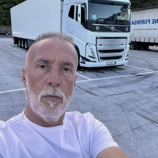 Eyüp Ozdemir is an IRU New Industy Shaper truck driver